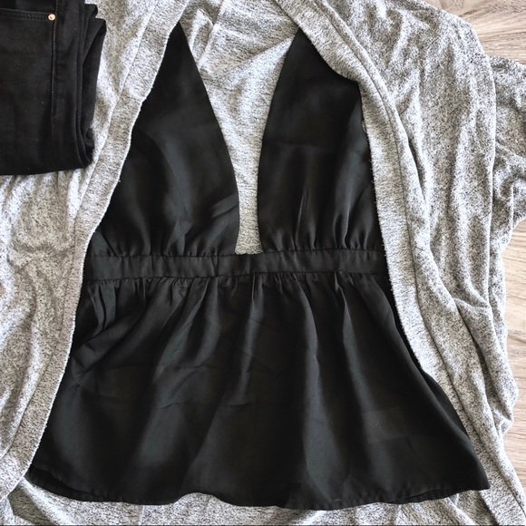 Like-New Deep V Blouse Tank with Fitted Waist - Picture 8 of 8